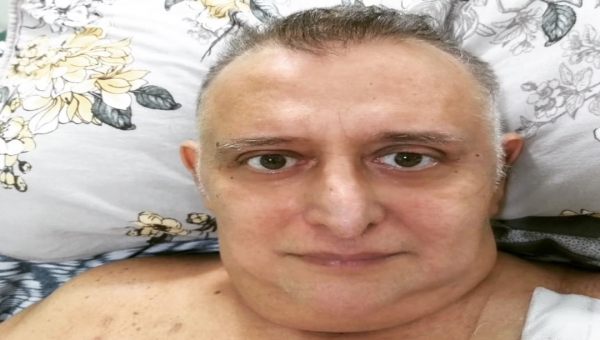 Sequelas da covid-19: Brito da Pop Show volta a ser internado na UTI do PS com complicações renais e queda de pressão